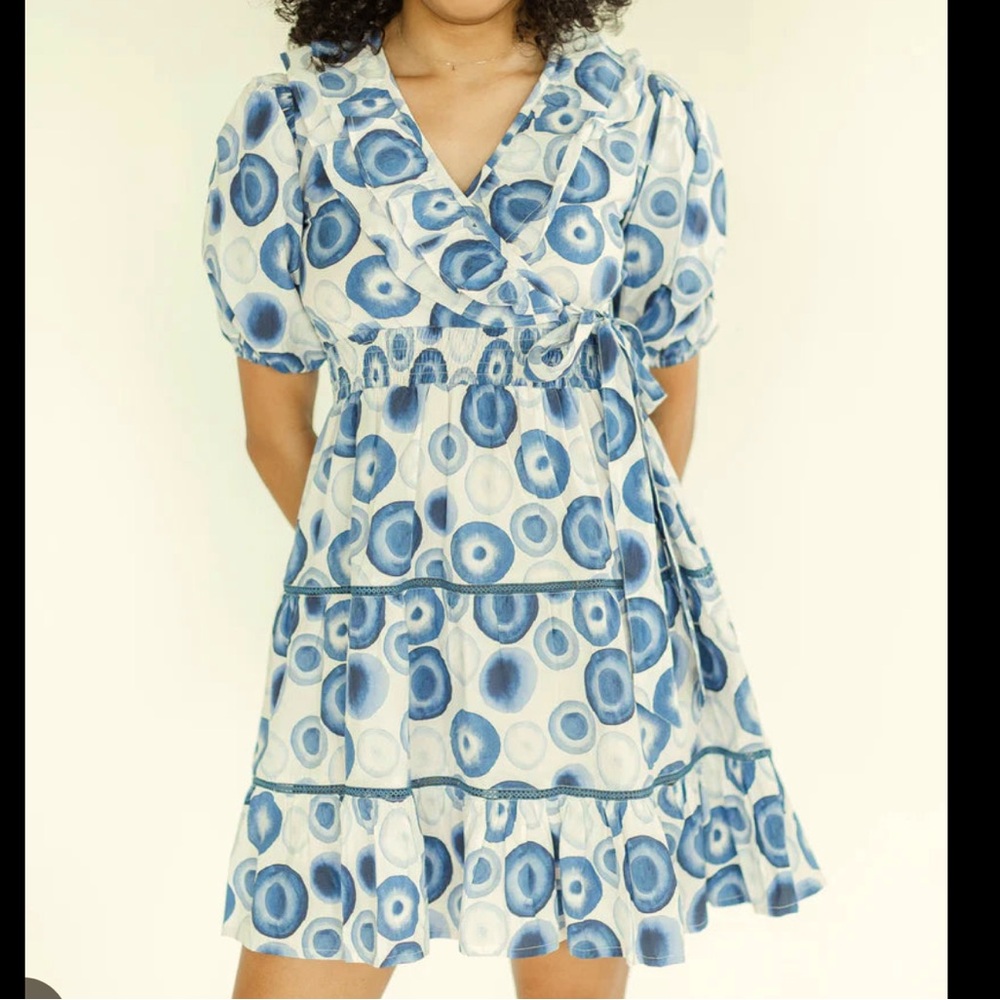 NWOT Marigold Blue and White Patterned Wrap Dress - Picture 1 of 10